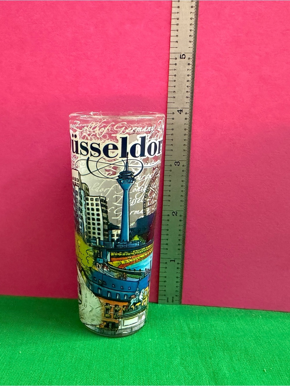 Dusseldorf Souvenir shot glass - Multicolor